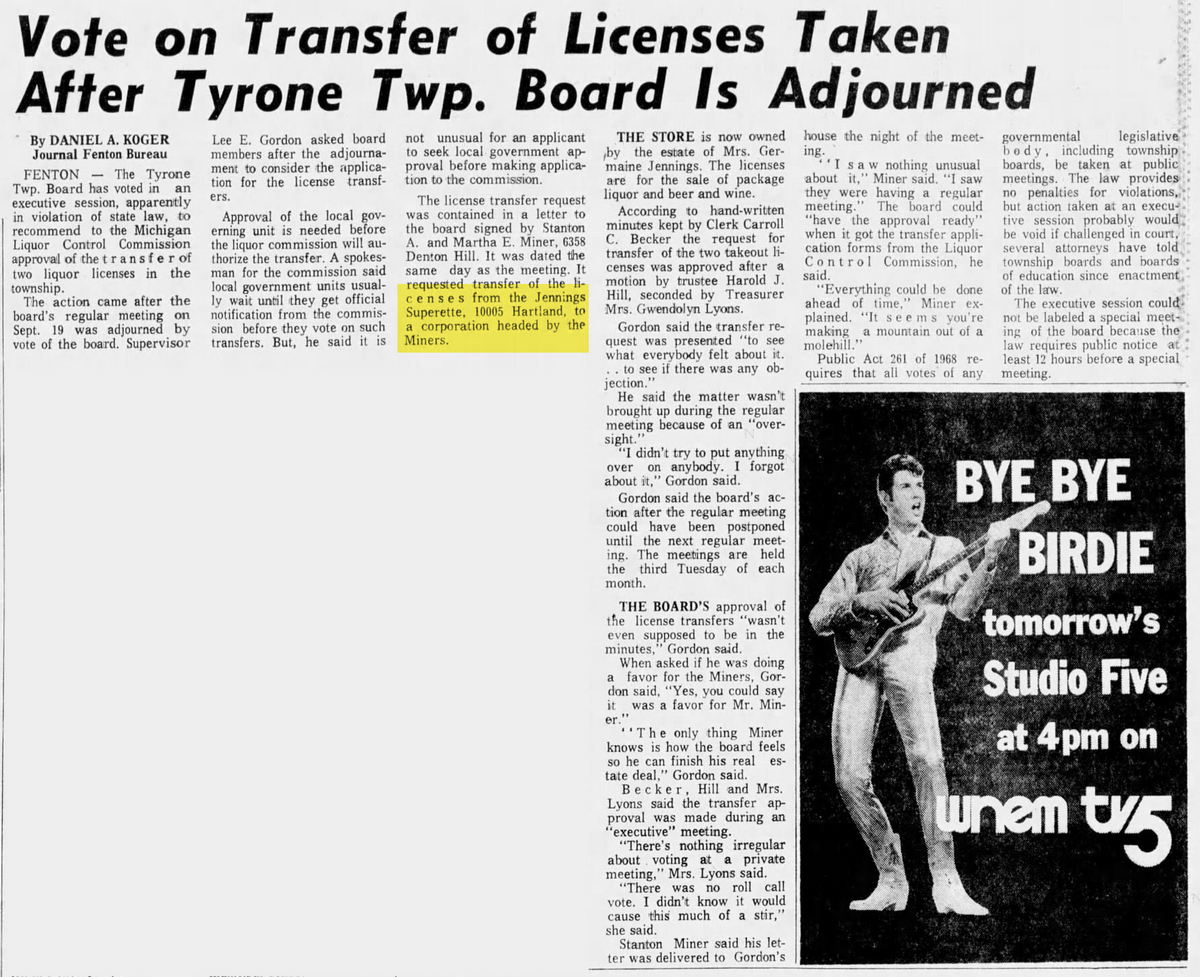 Runyan Lake Food Center (Sunoco Gas, Jennings Superette) - Changes Hands Sept 1972 (newer photo)